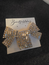 Load image into Gallery viewer, Bow Earrings
