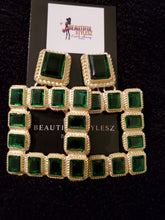 Load image into Gallery viewer, Tabby Earring
