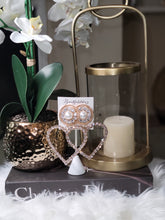 Load image into Gallery viewer, Diamonds n Pearls Earrings

