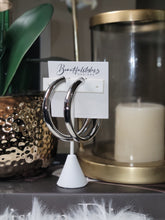 Load image into Gallery viewer, Loop hoops Earrings
