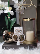 Load image into Gallery viewer, Glori  earrings
