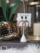 Load image into Gallery viewer, Snake in the grass
