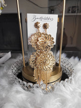 Load image into Gallery viewer, Iris Goddeds Earrings
